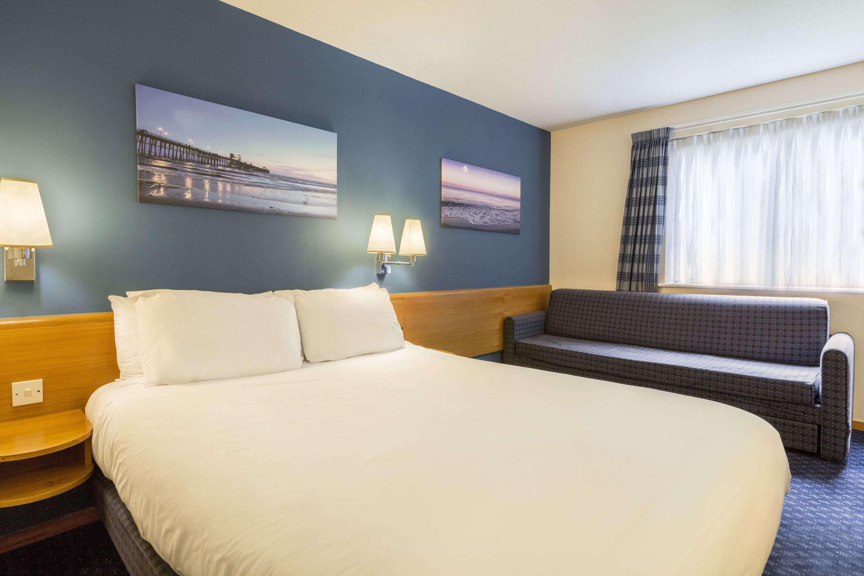 Days Inn Магор Экстерьер фото